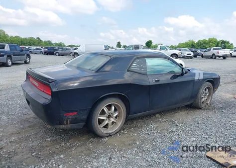 2010 Dodge Challenger R/T from USA, damaged, VIN 2B3CJ5DT9AH283623